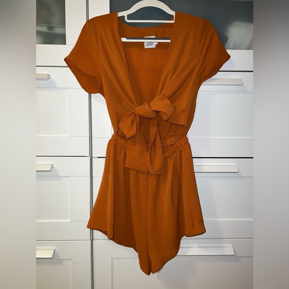 Princess Polly “Sweet Sahara” Romper - Picture 2 of 4